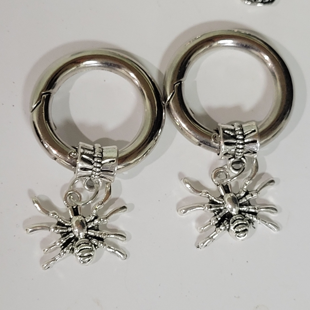 2 HANDMADE BOOT CHARMS FOR DR MARTENS & BOOTS W PULL UP LOOPS - Picture 2 of 5